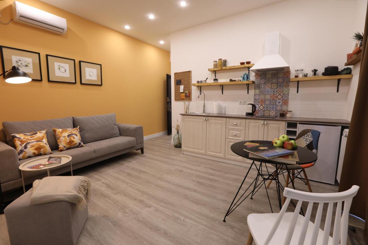 Hotelise I Blue-Poppy Apartment Yerevan Exterior photo